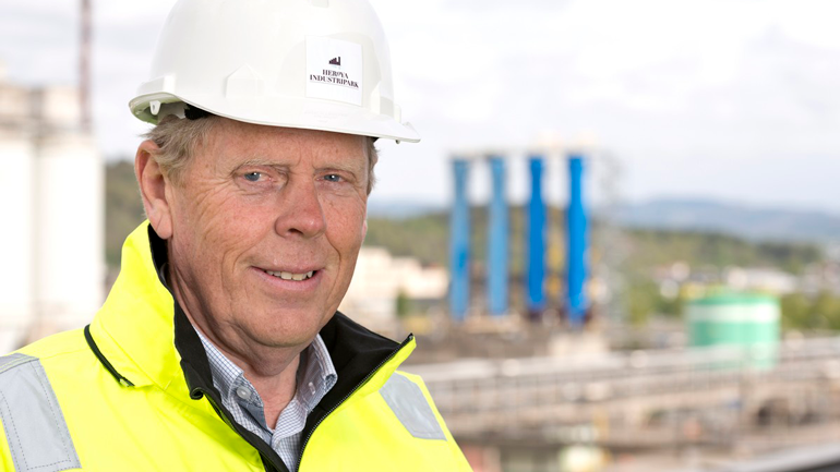 Rolf Olaf Larsen fra Herøya Industripark AS ser fram til å få etablert en industrimaster, som vil kunne bidra til å levere riktig kompetanse til industrien i årene framover. Foto